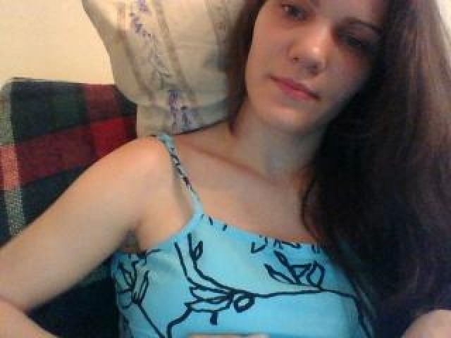 8339-pussydeluxe-tits-caucasian-medium-tits-babe-webcam-model-brunette
