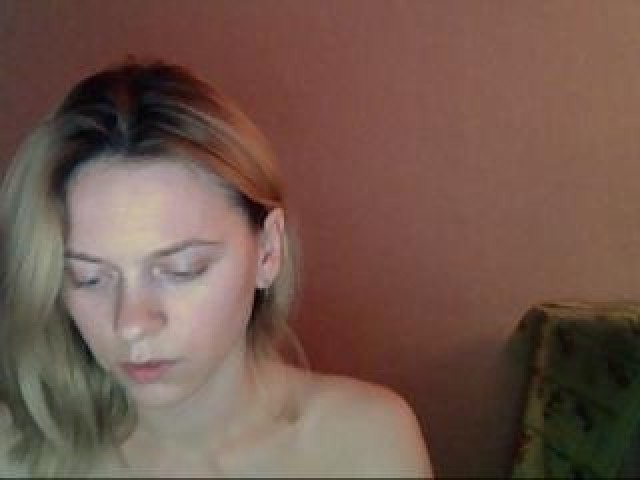 12471-maryjoy-webcam-model-caucasian-pussy-blonde-couple-male-gray-eyes
