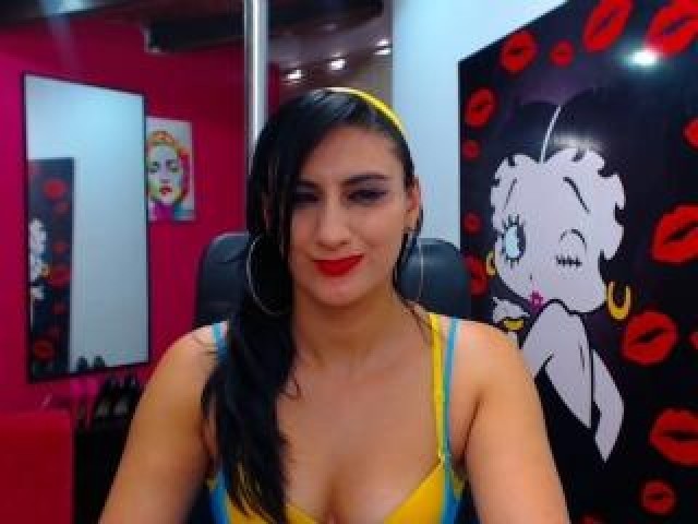 8663-tamarawonder-hispanic-mature-latino-medium-tits-webcam-female-brunette
