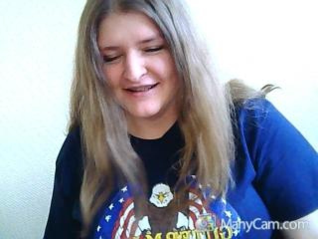Moi_Sofism Large Tits Webcam Shaved Pussy Teen Female Tits Blue Eyes