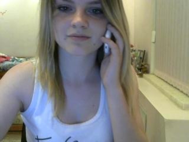 21542-tonyax-blonde-female-webcam-model-tits-shaved-pussy-caucasian