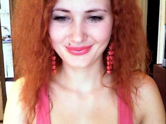 27697-violettttti-teen-tits-green-eyes-shaved-pussy-redhead-webcam-model