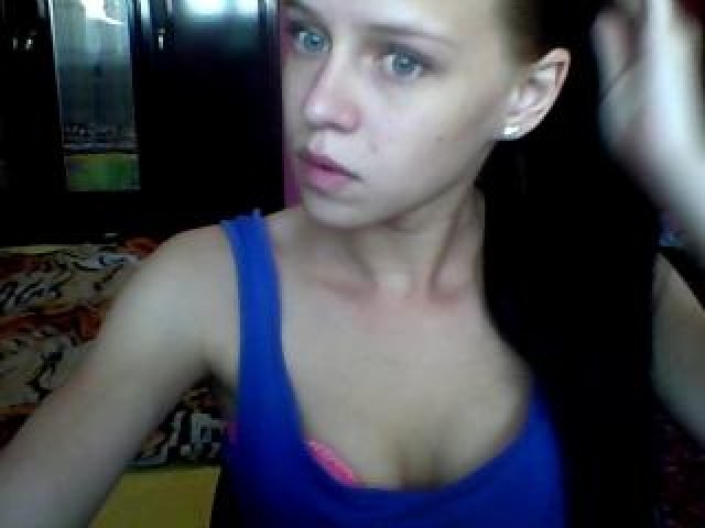 32208-natka2772-webcam-shaved-pussy-webcam-model-teen-pussy-caucasian