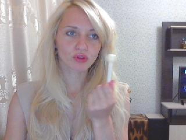 41572-nancydi-shaved-pussy-gray-eyes-webcam-female-blonde-tits-caucasian