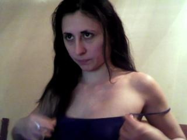 42148-jessmagnetic-medium-tits-straight-brunette-webcam-model-female-tits