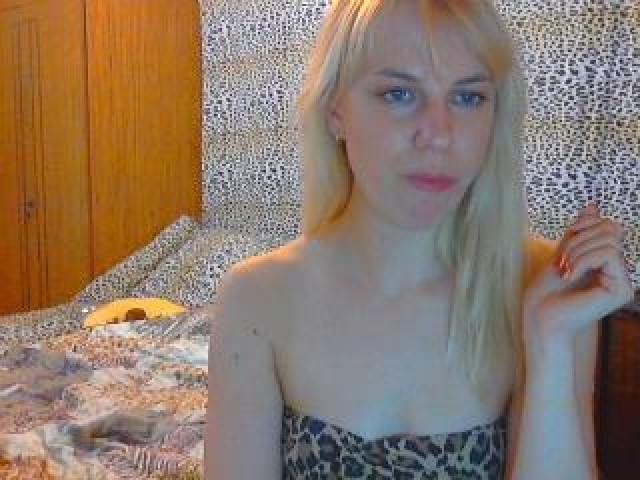 43016-sandra888-shaved-pussy-blonde-tits-female-straight-webcam-medium-tits