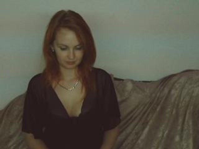 49532-tineya-redhead-pussy-female-shaved-pussy-babe-webcam-straight