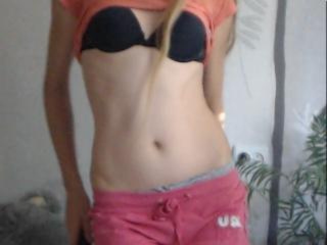 55584-yli88888-green-eyes-webcam-model-tits-caucasian-straight-blonde-babe